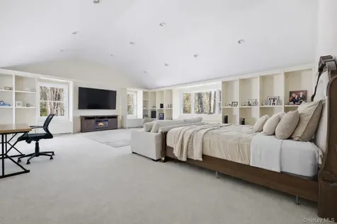 4 Stuart Lane Katonah NY 10536