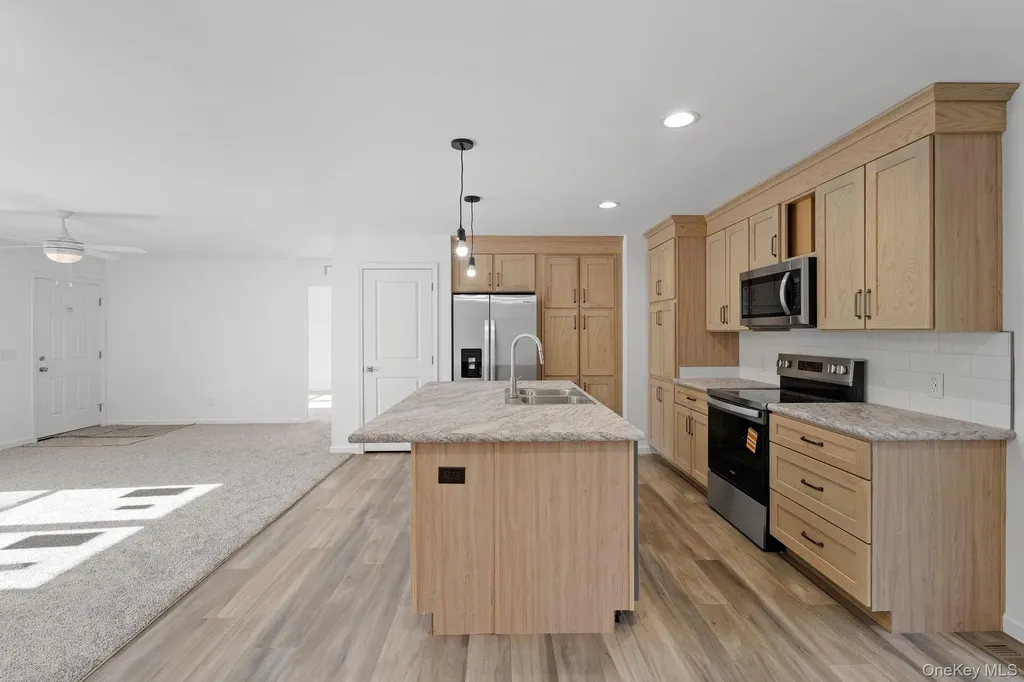 165 Park Avenue Monticello NY 12701