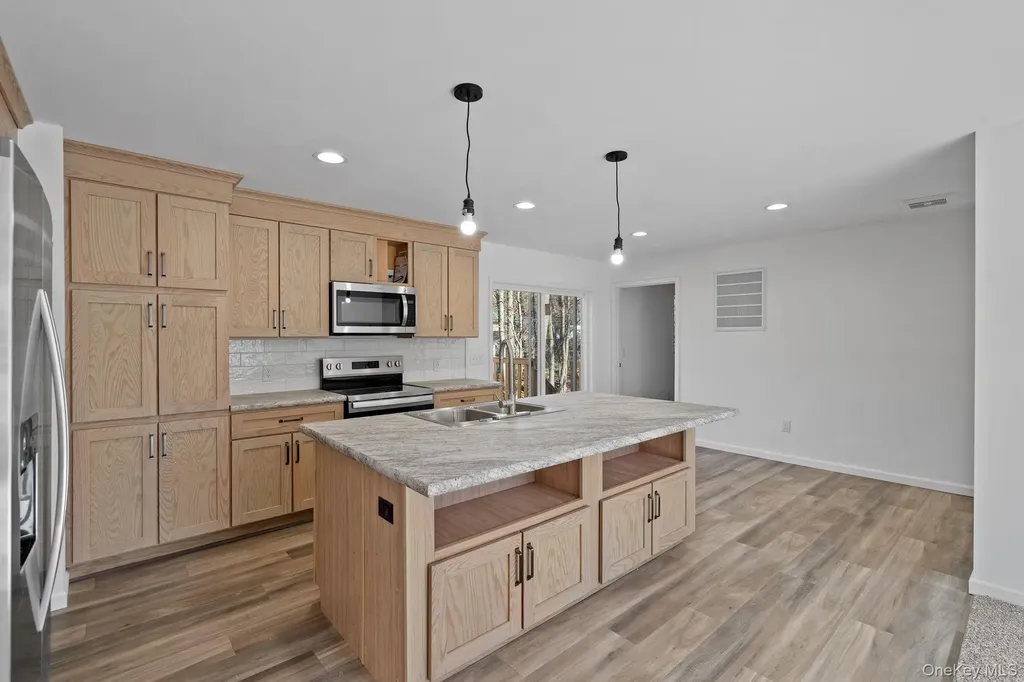 165 Park Avenue Monticello NY 12701
