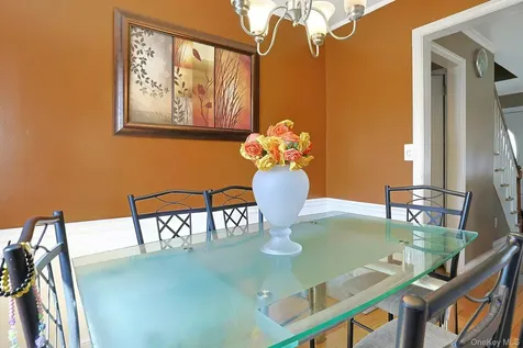 43 John Alden Road New Rochelle NY 10801