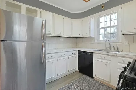 43 John Alden Road New Rochelle NY 10801