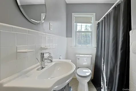 43 John Alden Road New Rochelle NY 10801