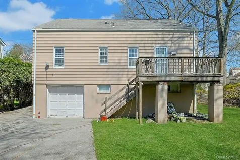 43 John Alden Road New Rochelle NY 10801