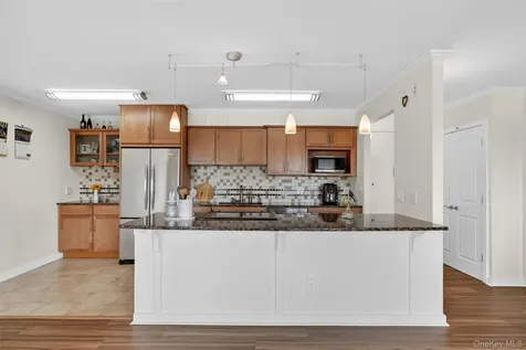 500 High Point Hartsdale NY 10530