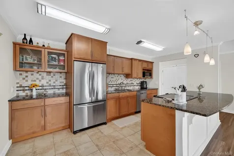 500 High Point Hartsdale NY 10530