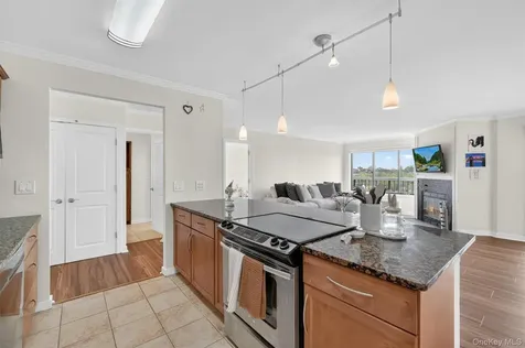 500 High Point Hartsdale NY 10530