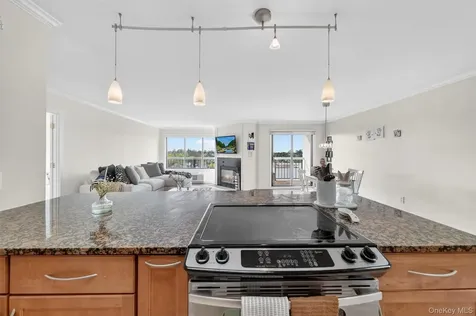 500 High Point Hartsdale NY 10530