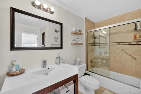 500 High Point Hartsdale NY 10530