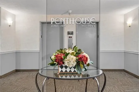 500 High Point Hartsdale NY 10530