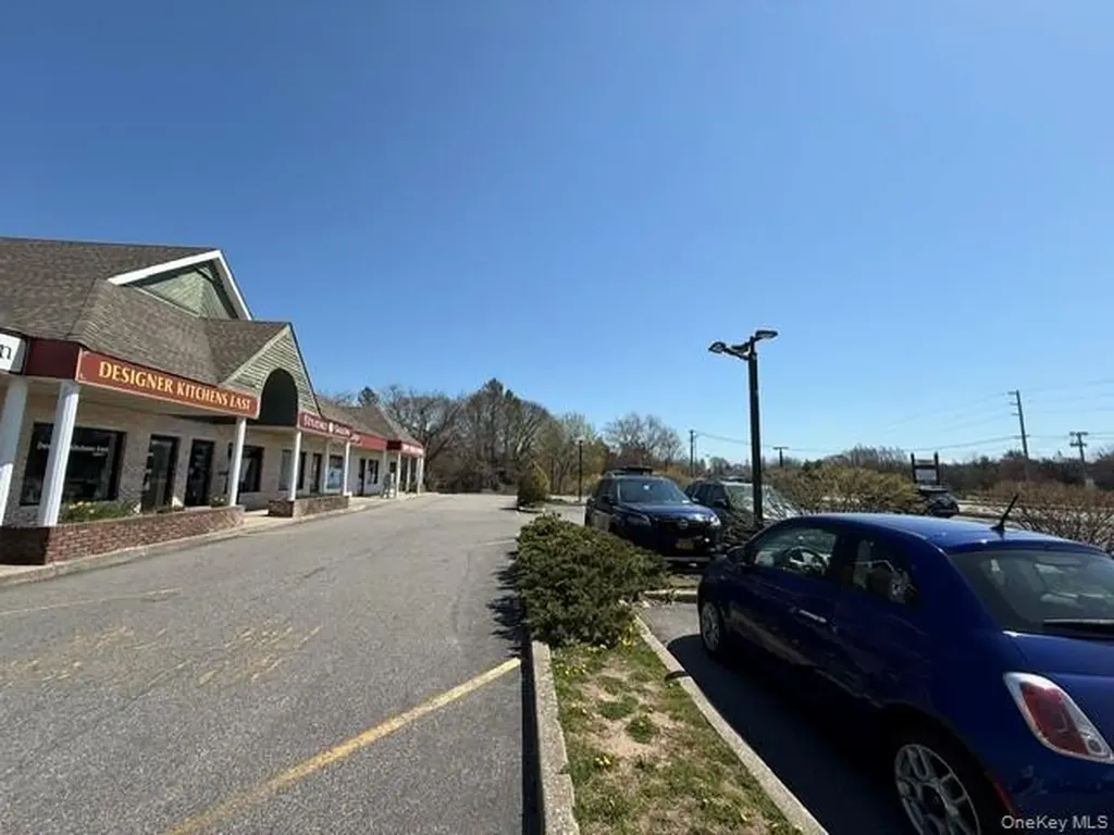 55 County Rd 48 Road Mattituck NY 11952