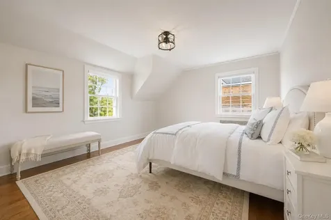 47 Brookfield Place Pleasantville NY 10570