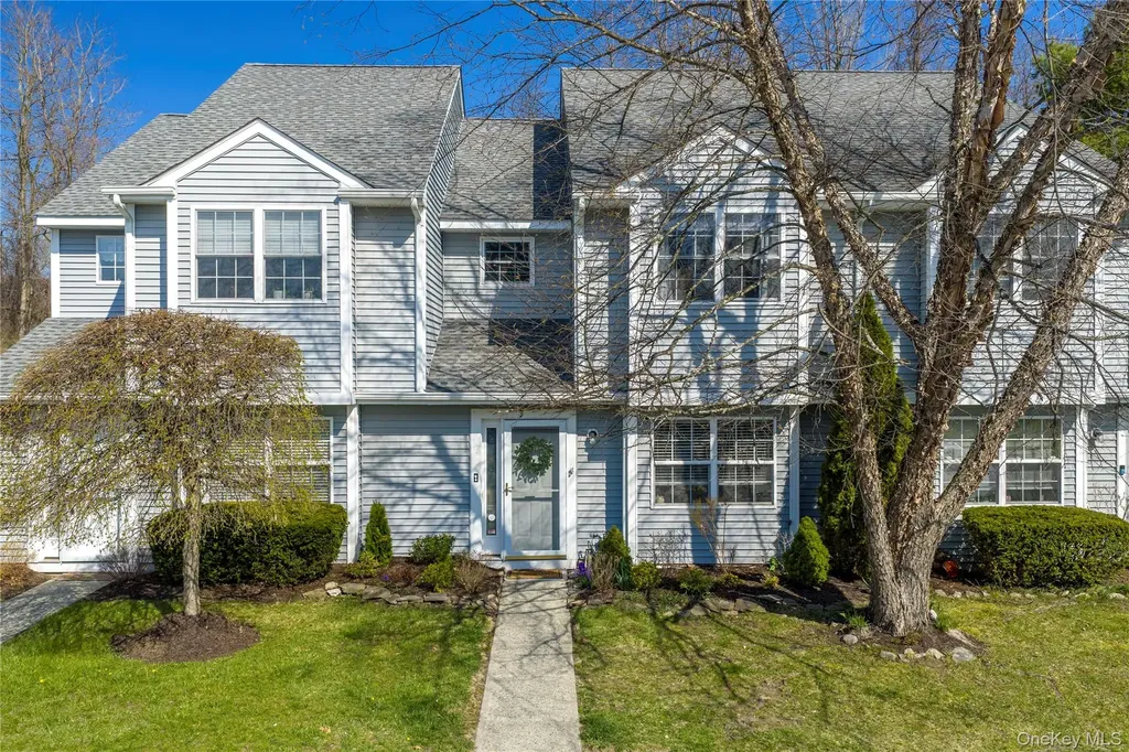 3 Evergreen Way Pawling NY 12564