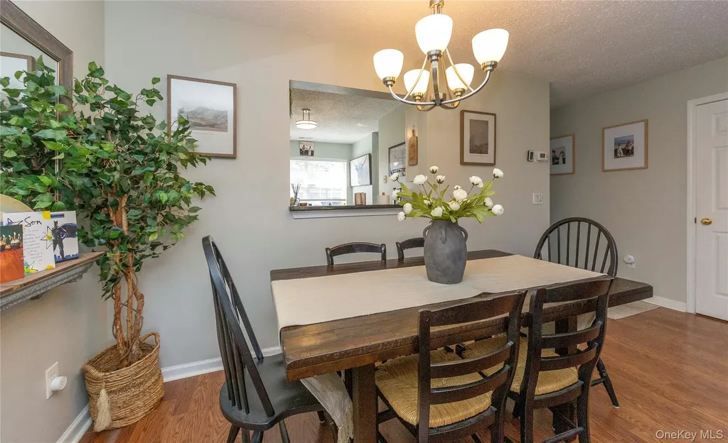3 Evergreen Way Pawling NY 12564