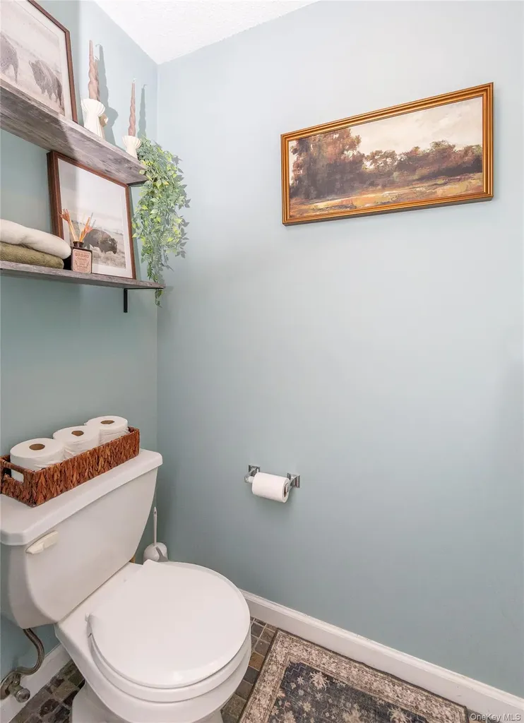 3 Evergreen Way Pawling NY 12564