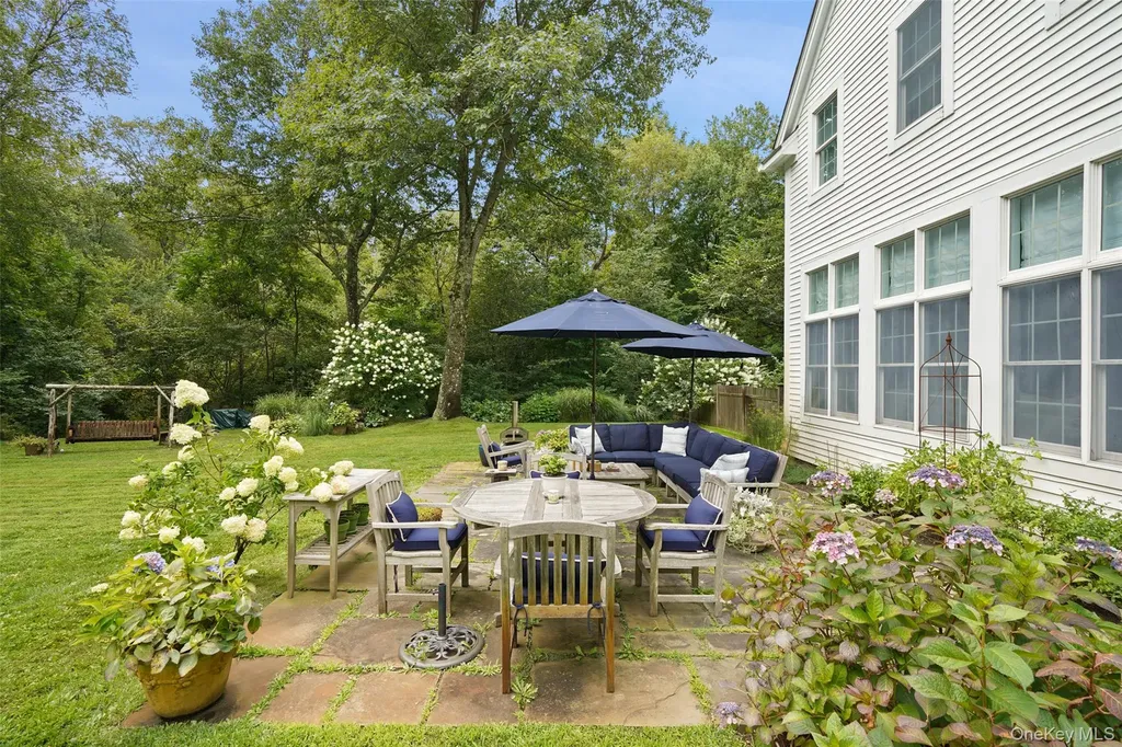 26 Major Tallmadge Lane Pound Ridge NY 10576