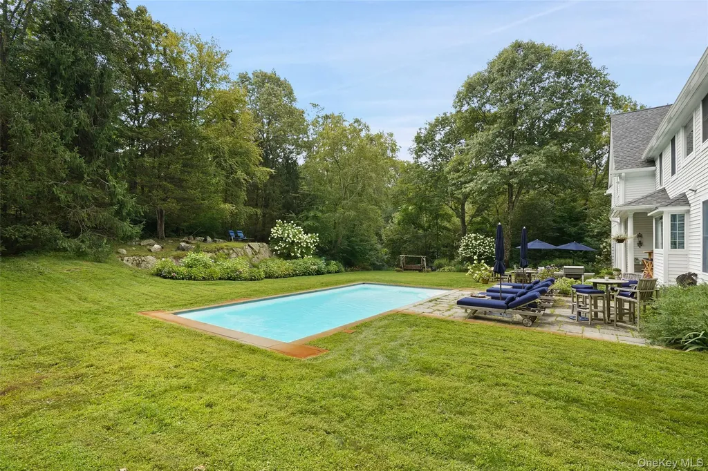 26 Major Tallmadge Lane Pound Ridge NY 10576