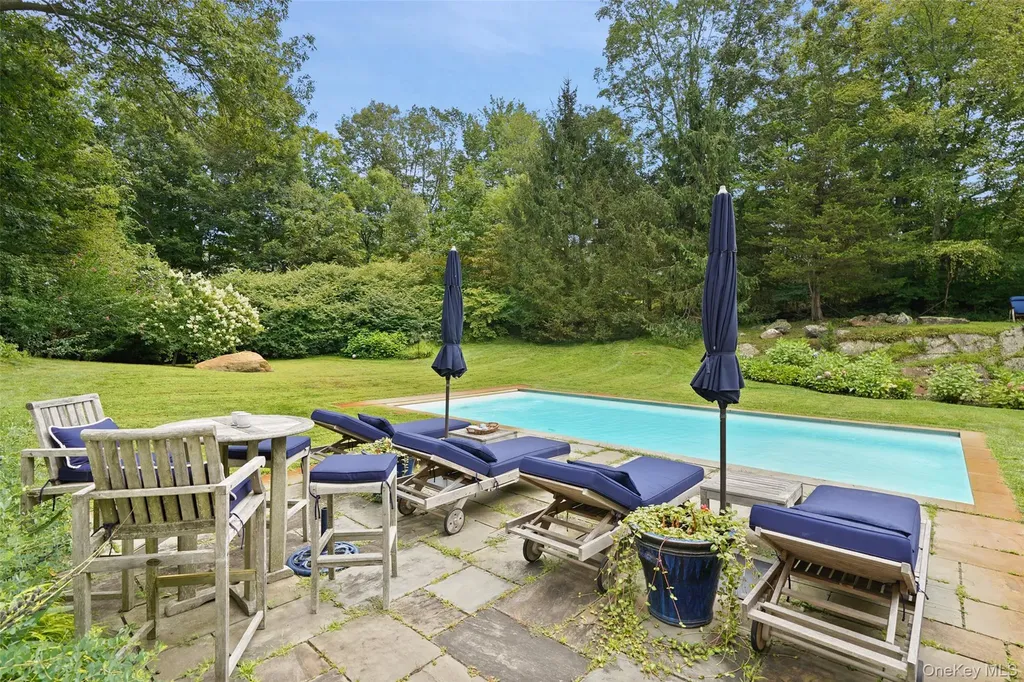 26 Major Tallmadge Lane Pound Ridge NY 10576
