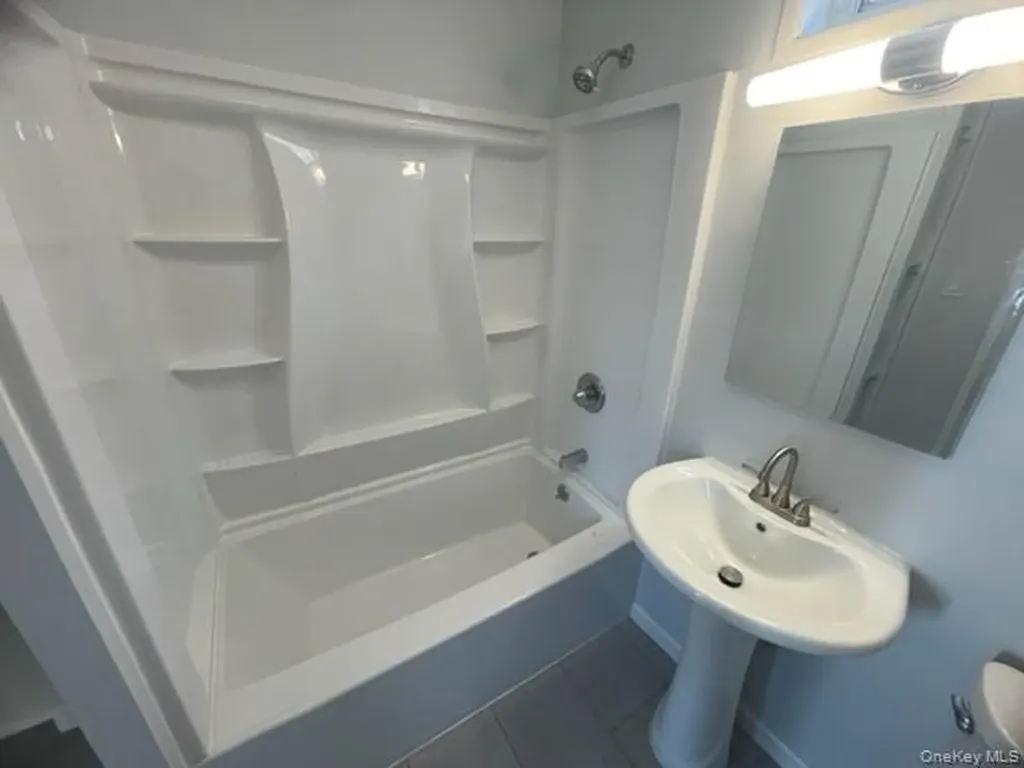 33 Union Lane Mount Vernon NY 10553