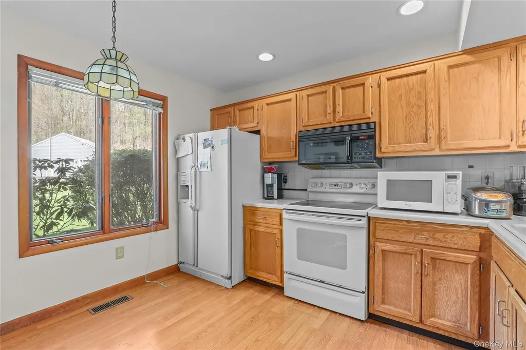 46 Maple Hill Drive Mahopac NY 10541