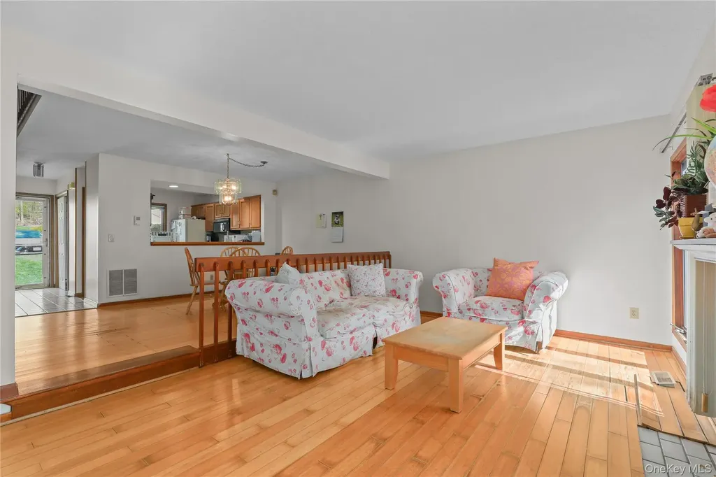 46 Maple Hill Drive Mahopac NY 10541