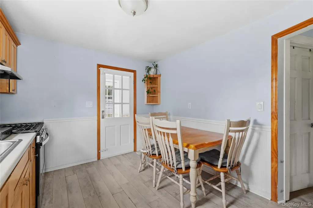14 7th Street Wading River NY 11792