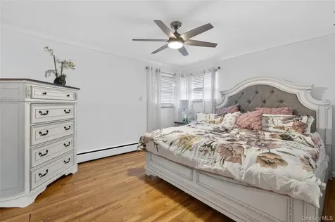 463 Louis Avenue South Floral Park NY 11001