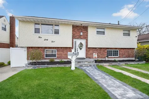 463 Louis Avenue South Floral Park NY 11001