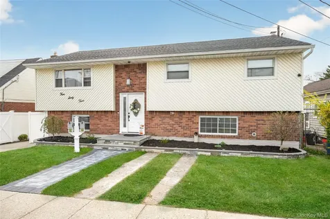 463 Louis Avenue South Floral Park NY 11001