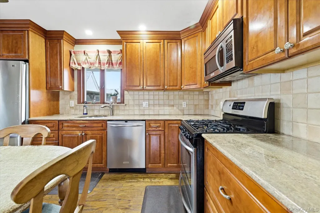 3131 Brower Avenue Oceanside NY 11572