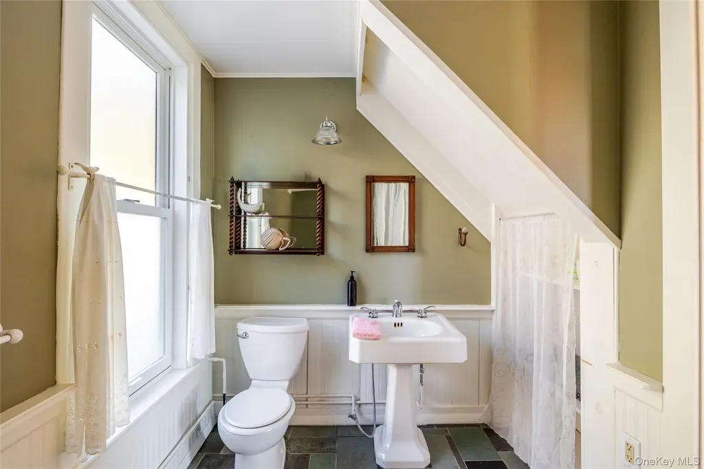 108 High Pond Road Cobleskill NY 12149