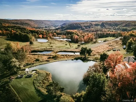 108 High Pond Road Cobleskill NY 12149