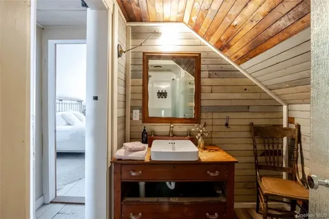 108 High Pond Road Cobleskill NY 12149
