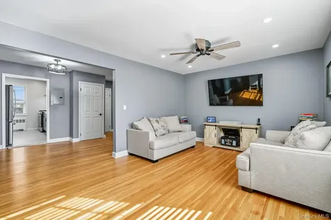 31 Fieldstone Drive Hartsdale NY 10530