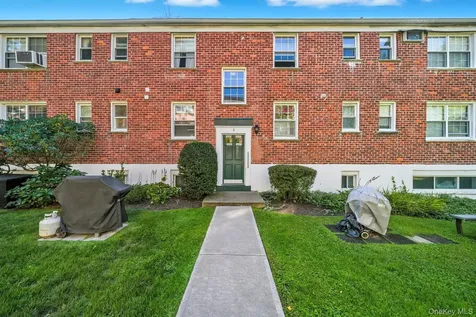 31 Fieldstone Drive Hartsdale NY 10530