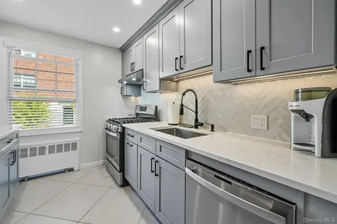 31 Fieldstone Drive Hartsdale NY 10530