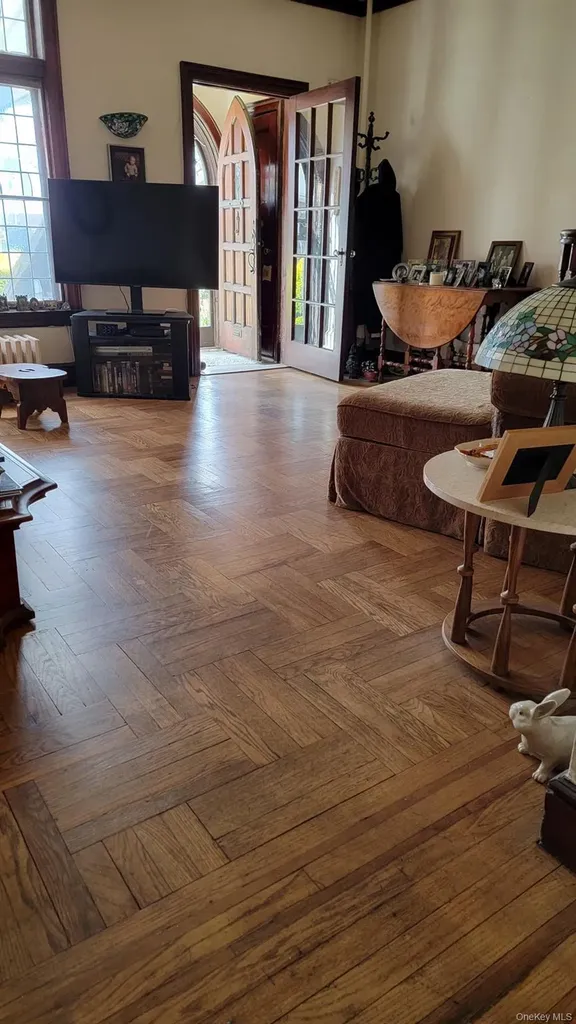 14713 Willets Point Boulevard Whitestone NY 11357