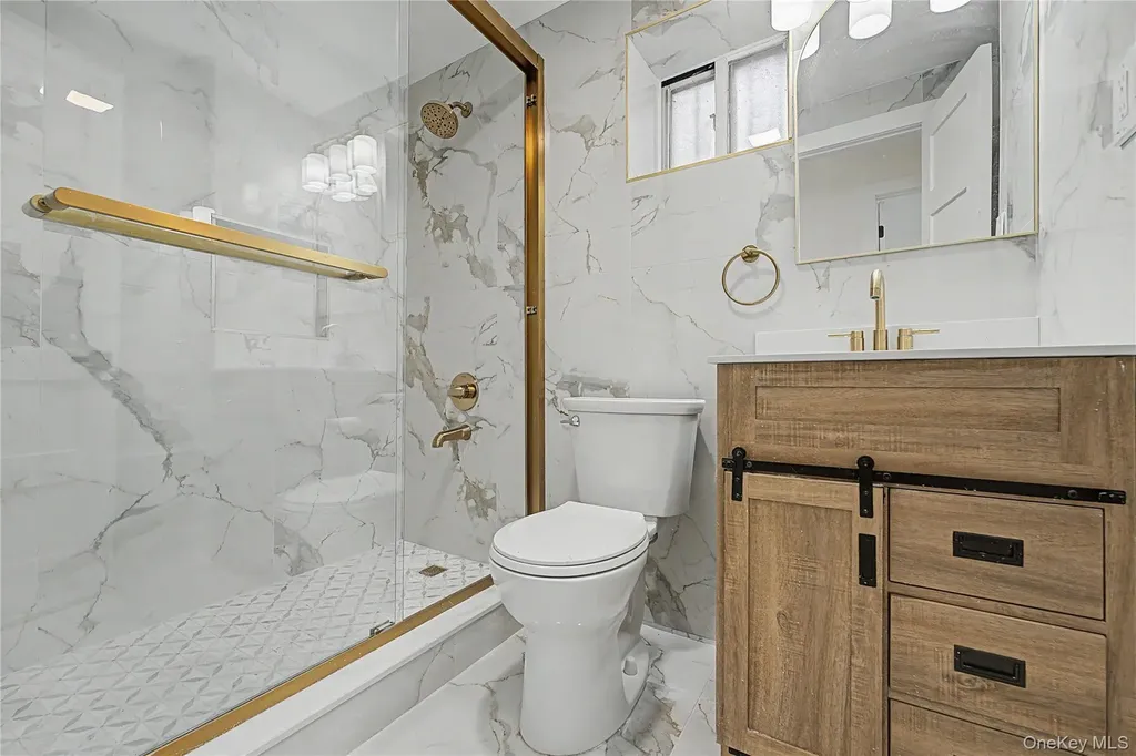 879 E 57th Street Brooklyn NY 11234