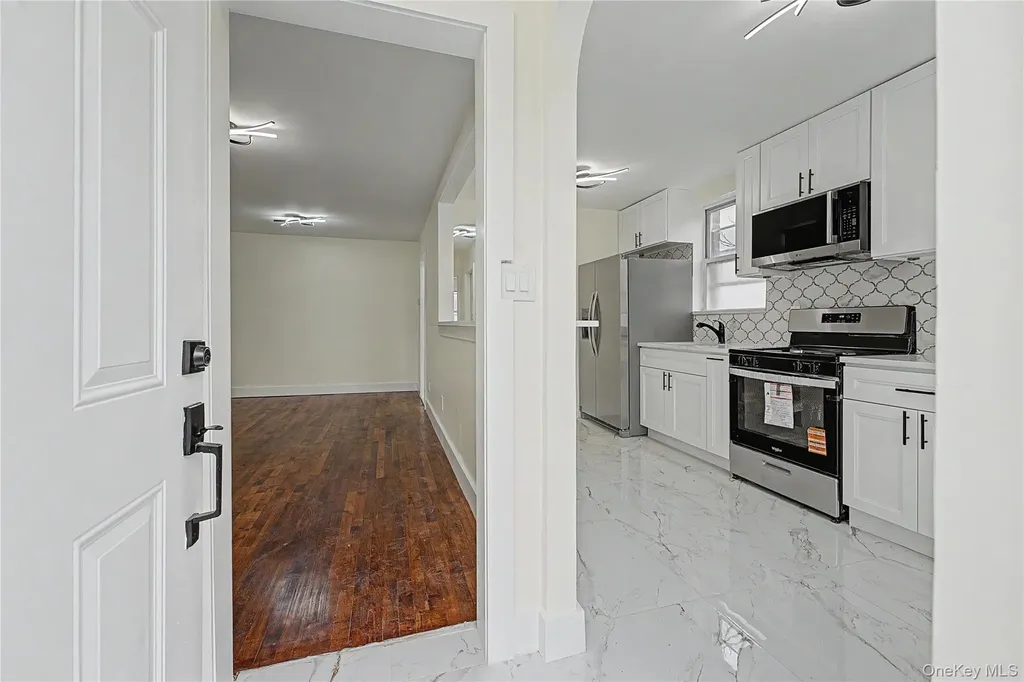 879 E 57th Street Brooklyn NY 11234