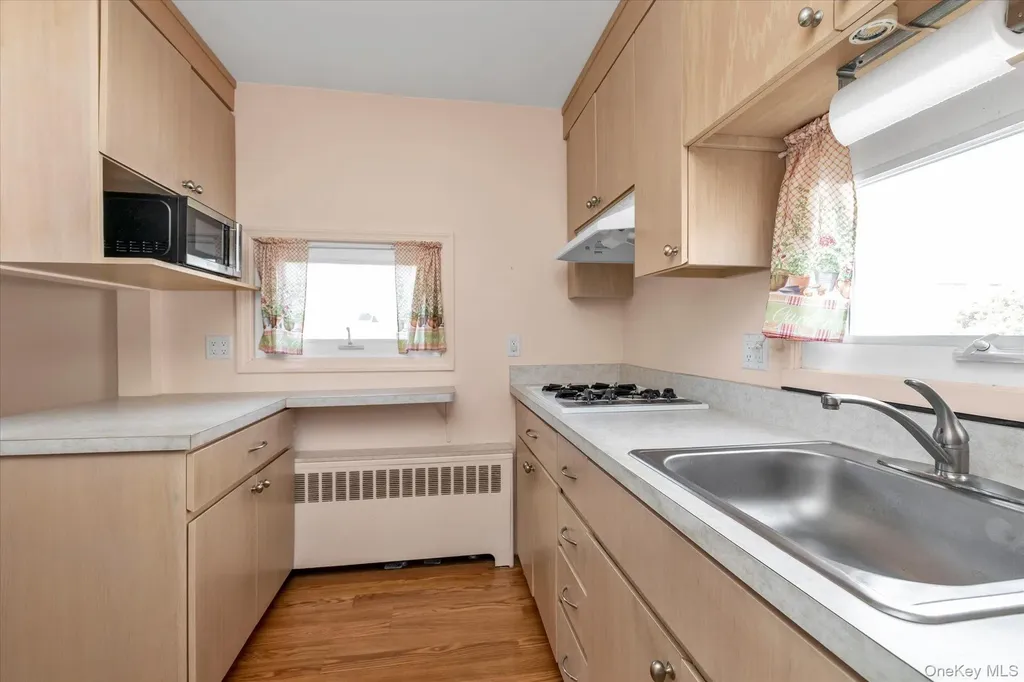 112 Harrison Place Massapequa NY 11758