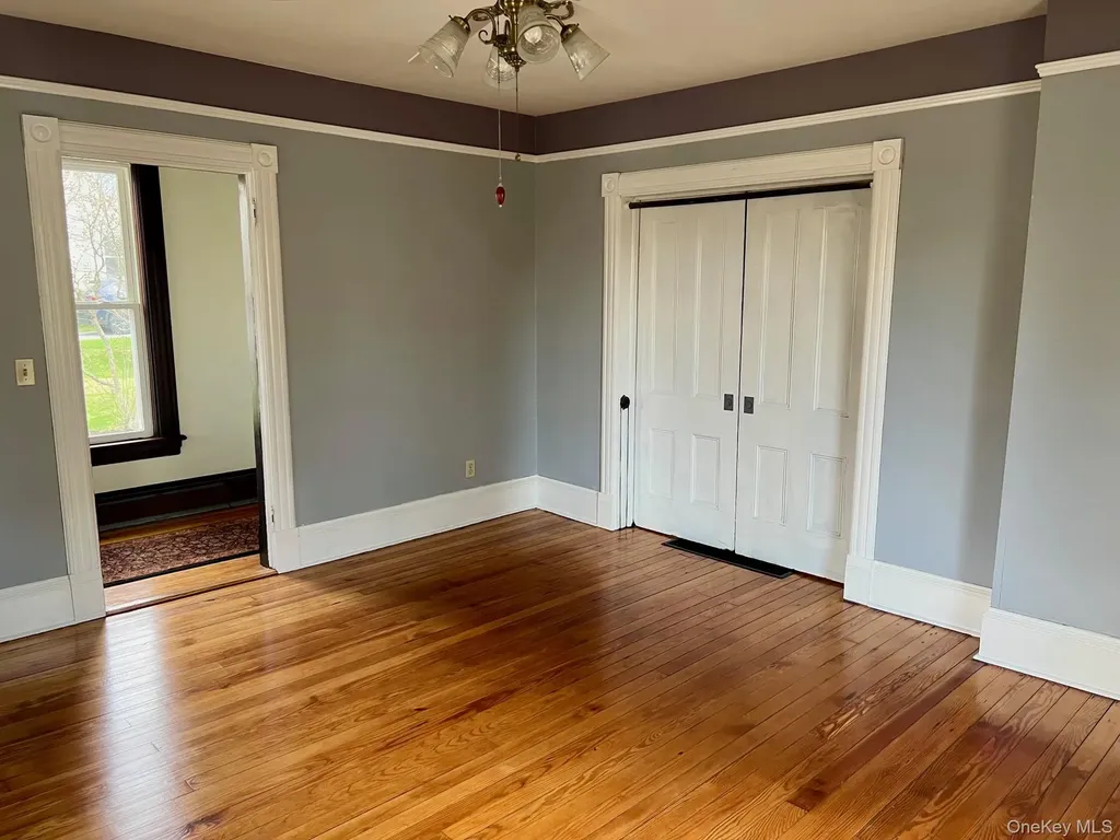 8 Alden Place Millbrook NY 12545