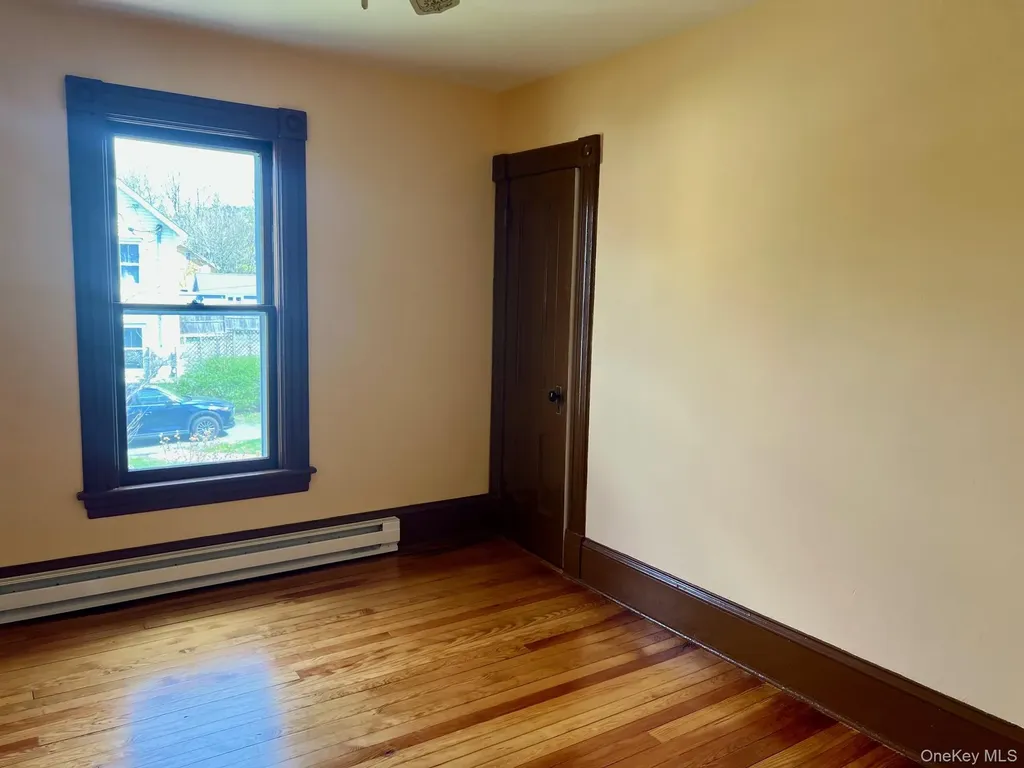 8 Alden Place Millbrook NY 12545