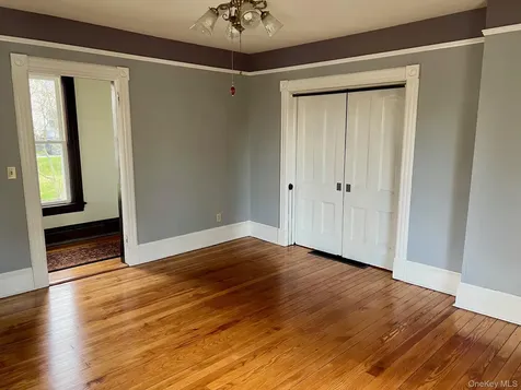 8 Alden Place Millbrook NY 12545
