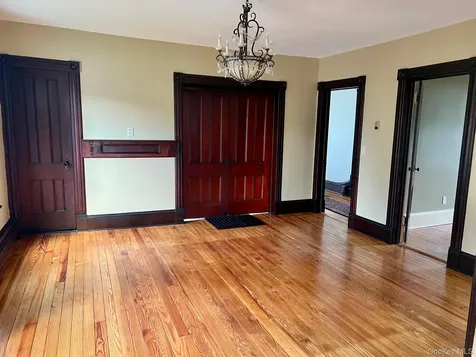 8 Alden Place Millbrook NY 12545