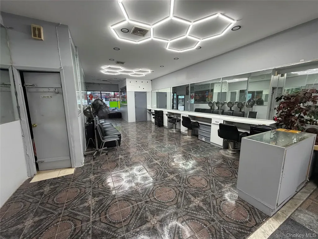 1439 Flatbush Avenue Brooklyn NY 11210