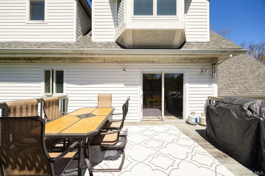 126 E Fallkill Road Hyde Park NY 12538
