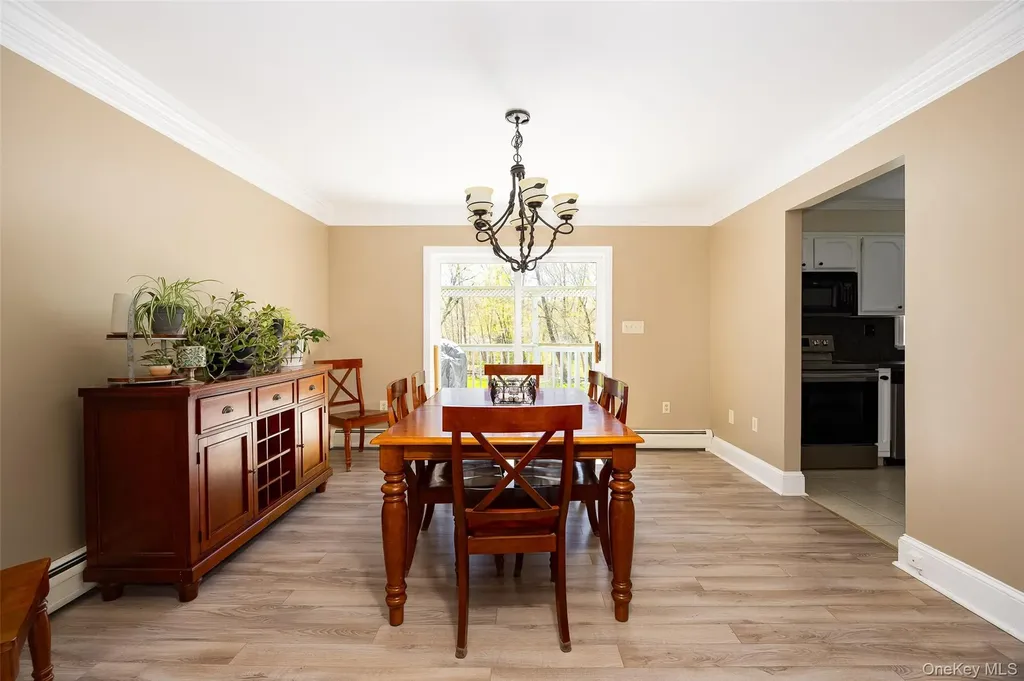 126 E Fallkill Road Hyde Park NY 12538