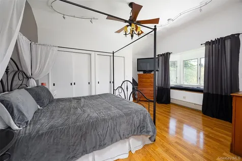 126 E Fallkill Road Hyde Park NY 12538
