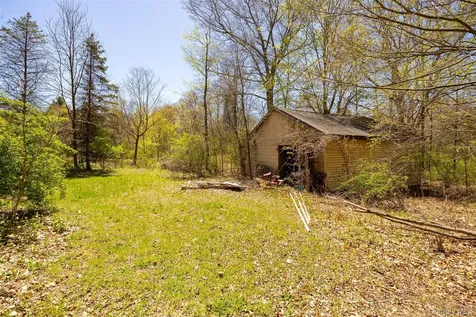126 E Fallkill Road Hyde Park NY 12538