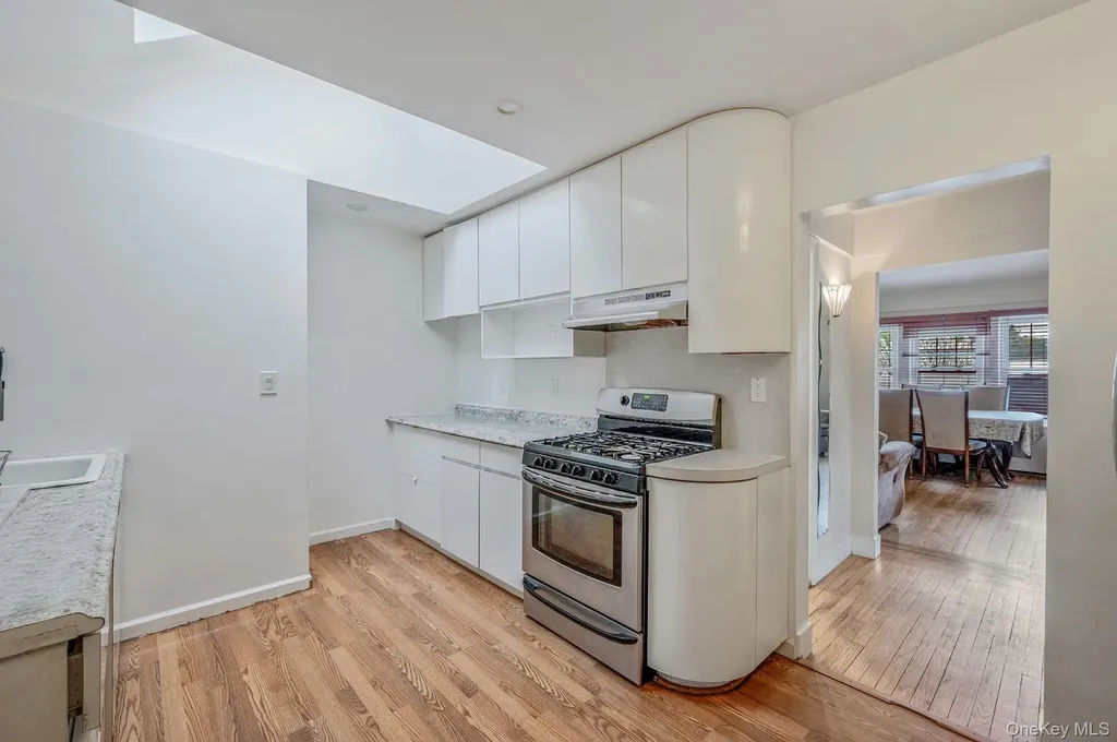 122 Mckinley Street Brentwood NY 11717