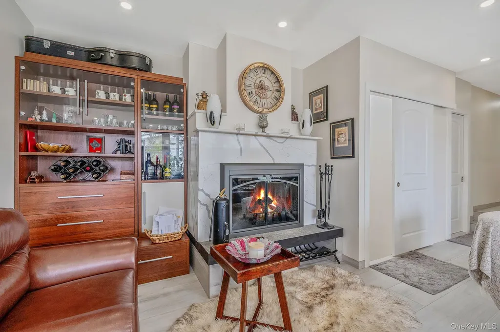 122 Mckinley Street Brentwood NY 11717